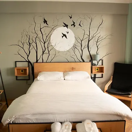 Hostal Yolo