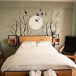 Hostel Yolo