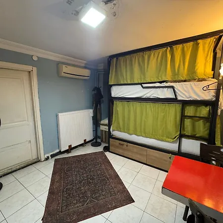 Yolo Hostel Istanbulská provincie