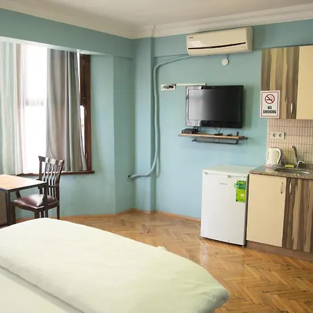 Yolo איסטמבול