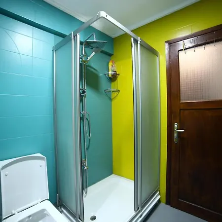 Hostel Yolo