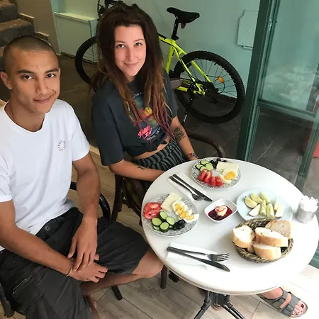 Yolo ホステル イスタンブール