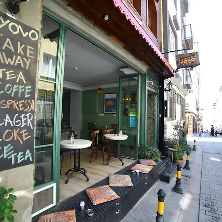 ホステル Yolo イスタンブール