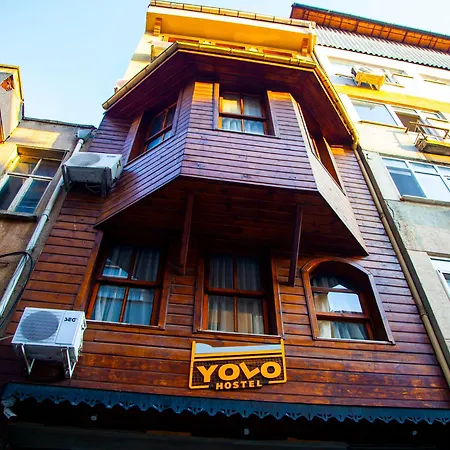 ホステル Yolo *