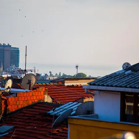 ホステル Yolo イスタンブール